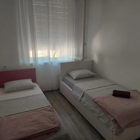 Apartment Cvita *